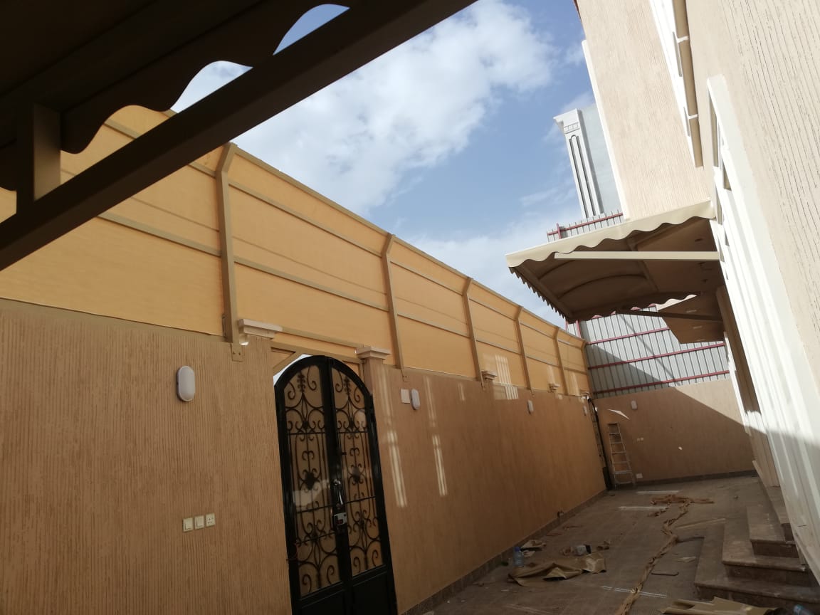 سواتر في مسقط