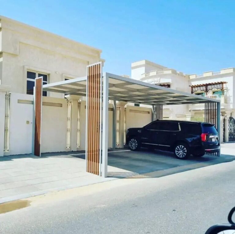 درع الحماية الأنيق: مظلات سيارات حديثة ومظلات مداخل في مسقط 2026