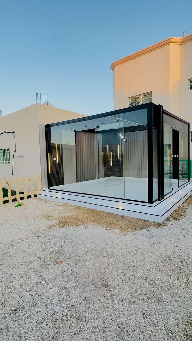 أفكار مبتكرة لمظلات الجلسات: حول حديقة منزلك في مسقط إلى واحة مظللة على مدار العام